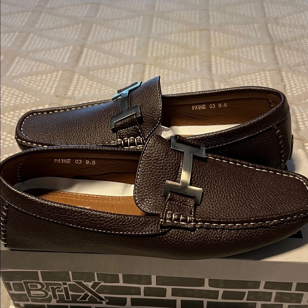 Men's Chocolate Leather Slip-On Loafers - Picture 8 of 9